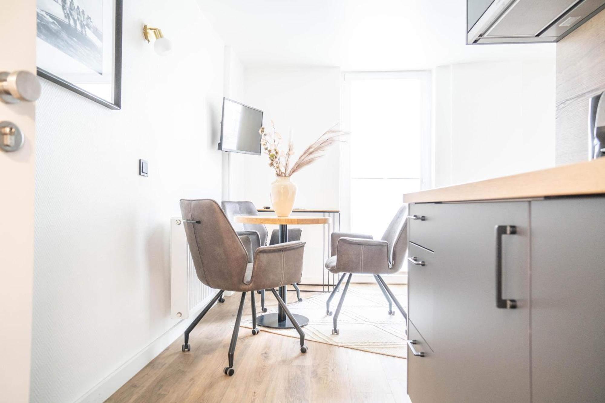 Johouse Apartment 13 Rostock Bagian luar foto